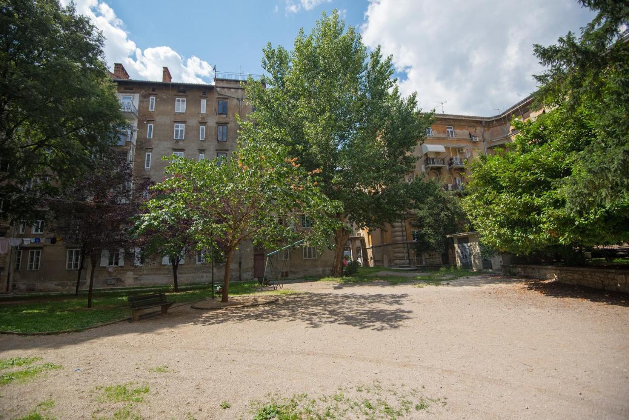Apartments Sherri Rijeka Bagian luar foto